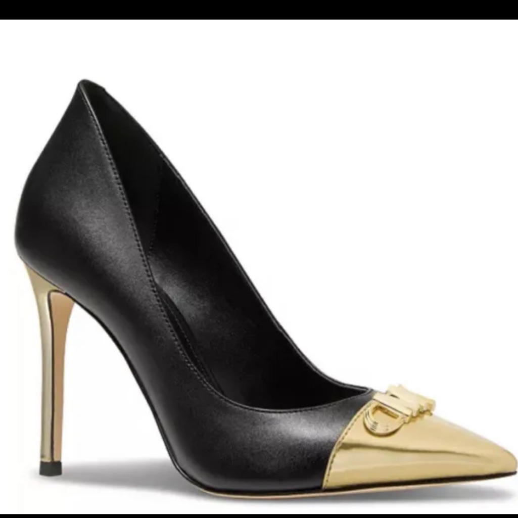 Michael Kors Heel Shoe. Black And Metal Details. Size 6.5